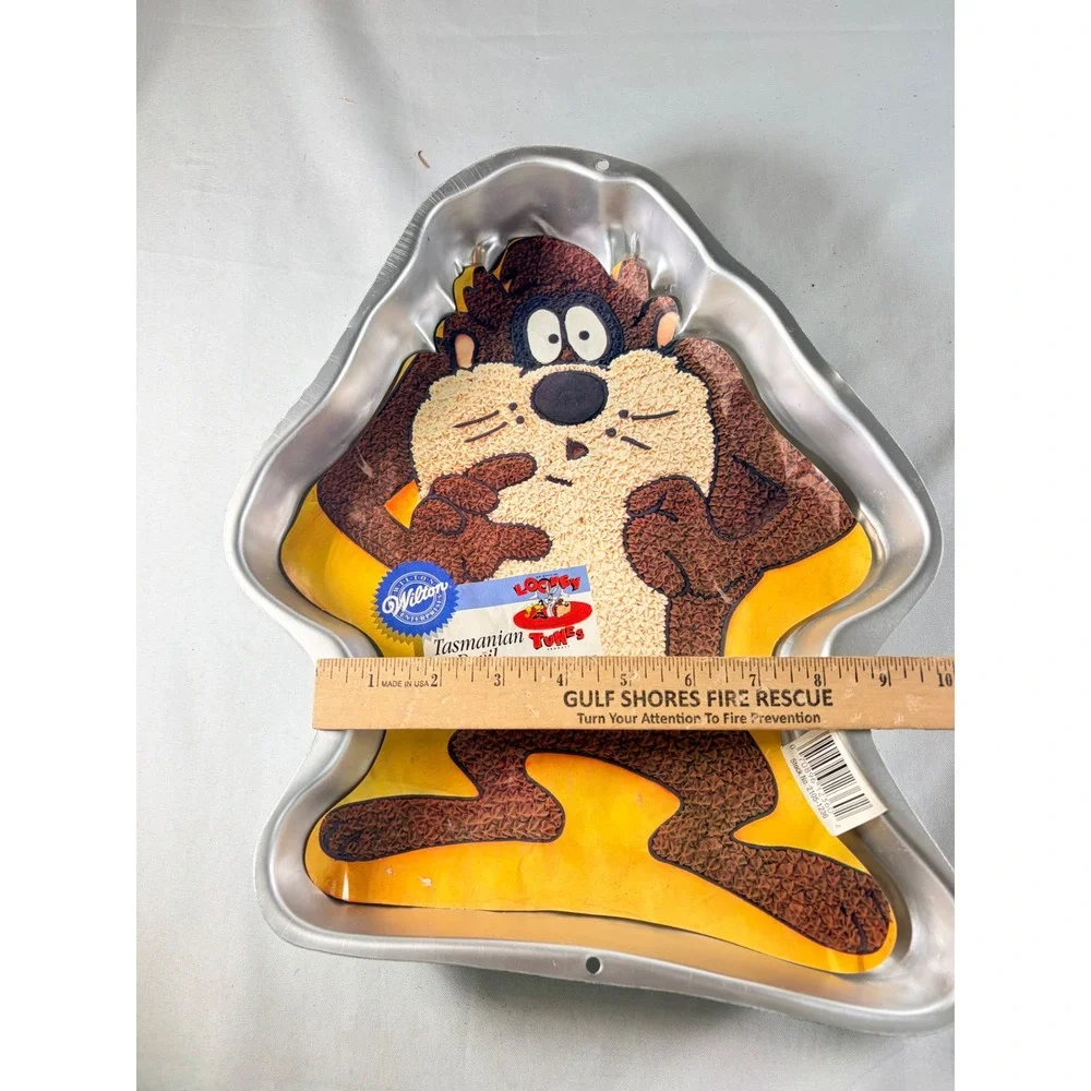 Wilton Tasmanian Devil Cake Pan Looney Tunes Taz Vintage 1994 Aluminum 2105-1236